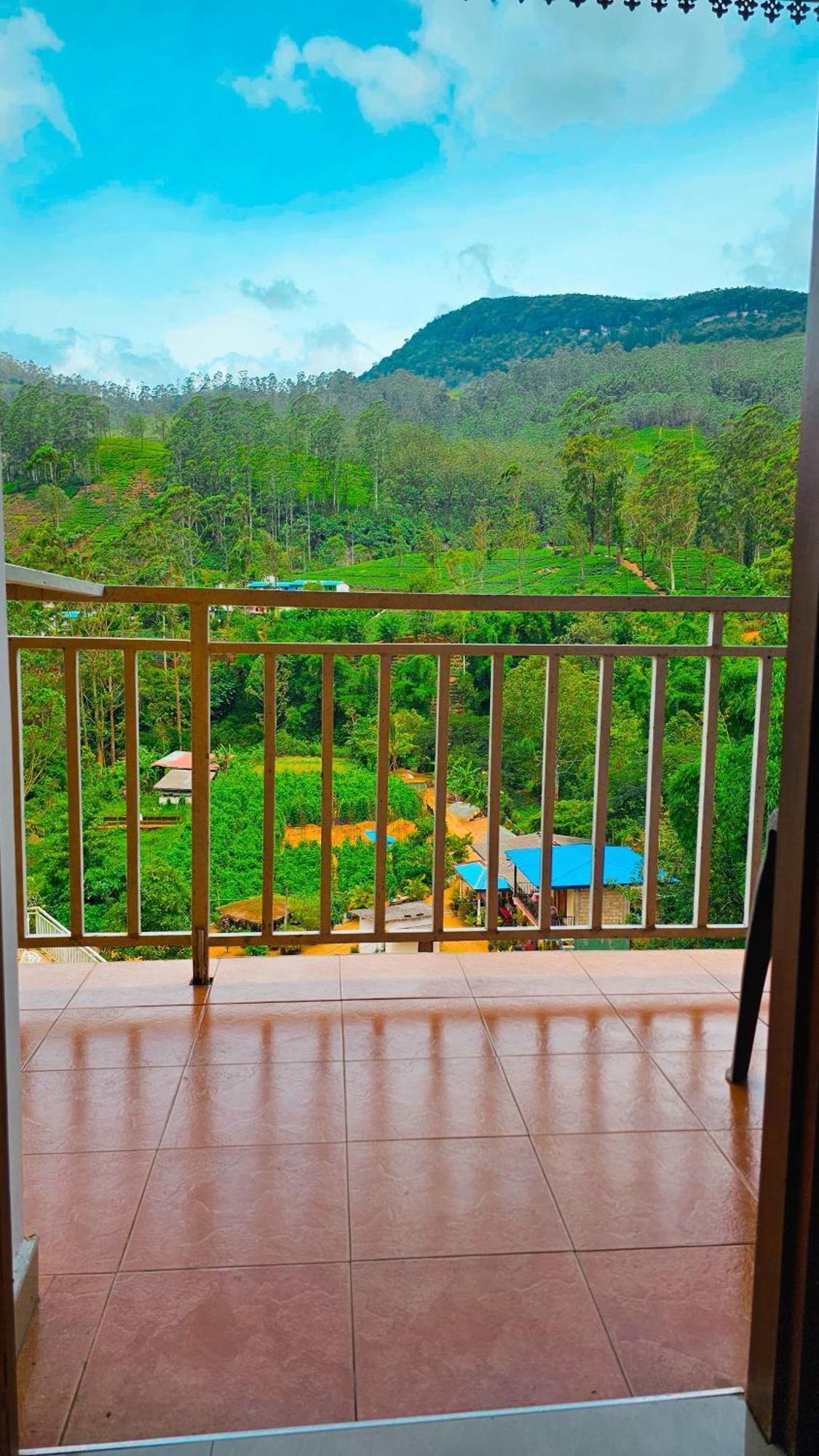מלון נלת'אניה Adams Peak Grand מראה חיצוני תמונה